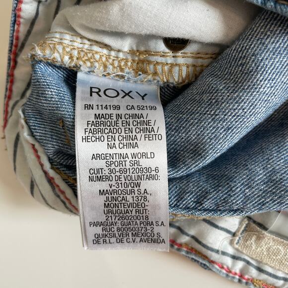 ROXY Women's Button Fly Cuffed Denim Jean Shorts Distressed Medium Wash Size 24 - Picture 6 of 6